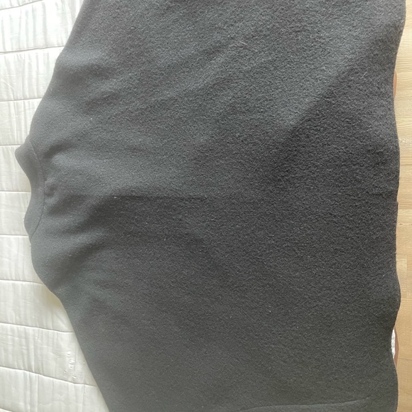 Black Wool Cape - Picture 10 of 11